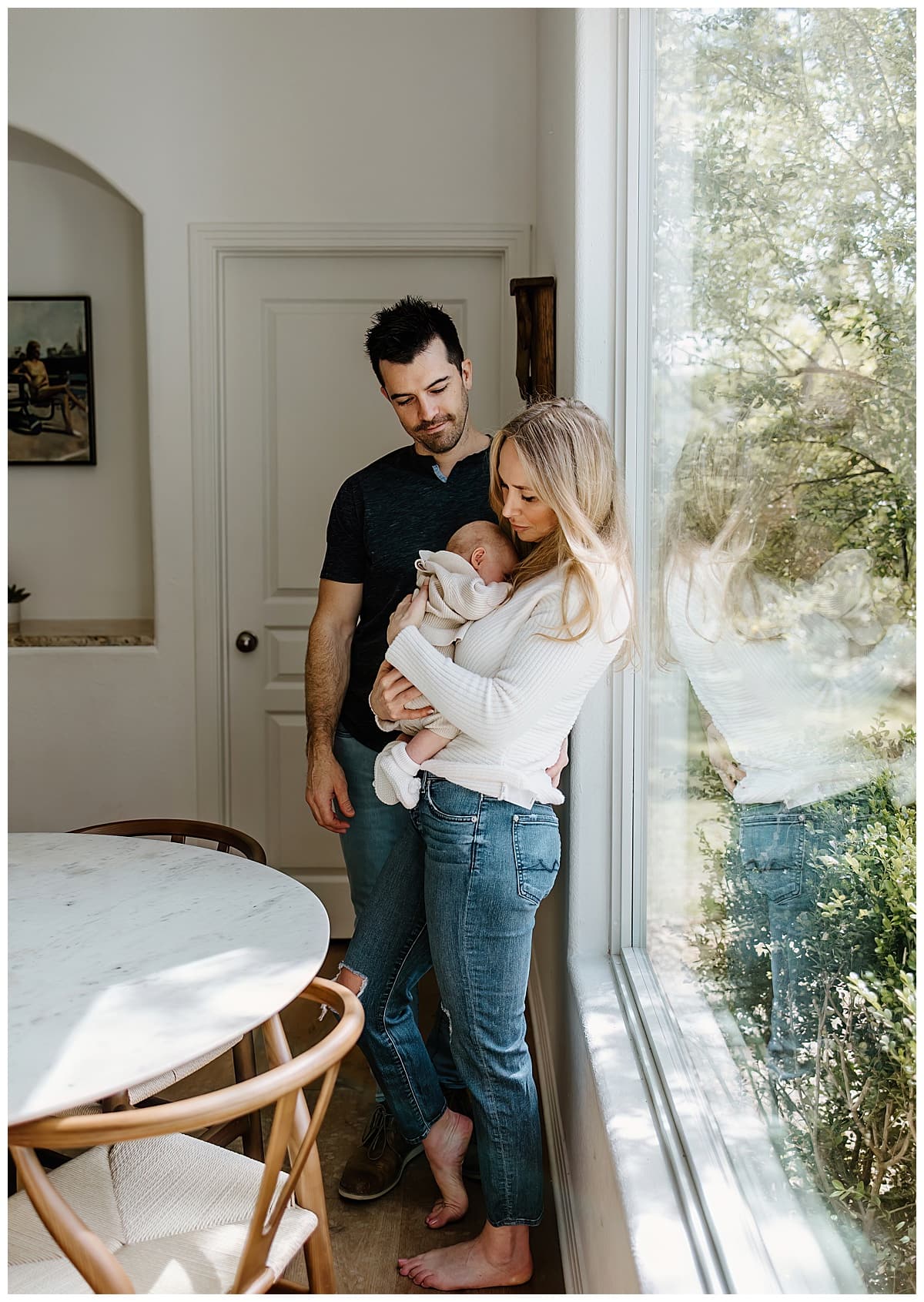 Parents love on baby for Our Adventuring Souls Photography