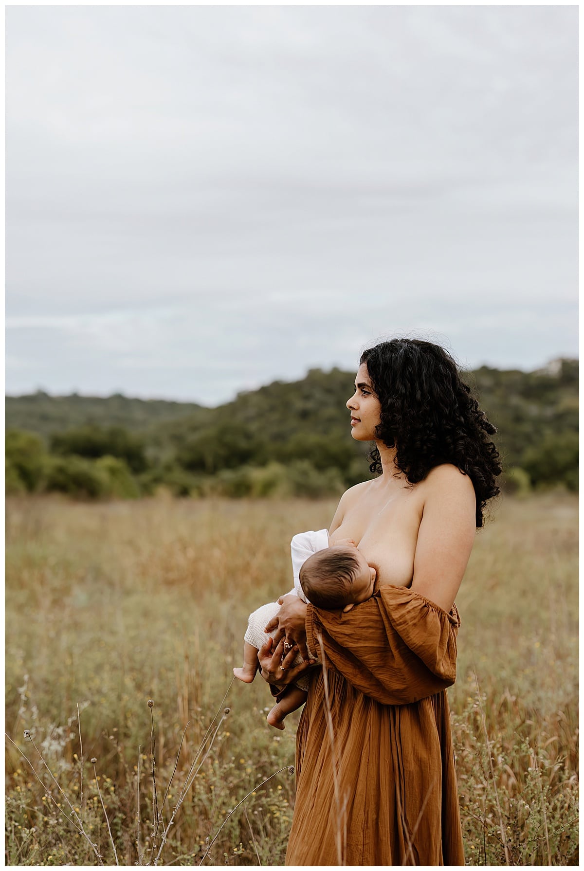Mom nurses baby for Lifestyle Family Photos 