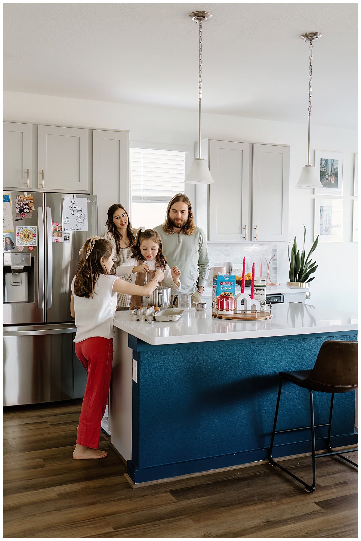 Family bakes together for Our Adventuring Souls Photography
